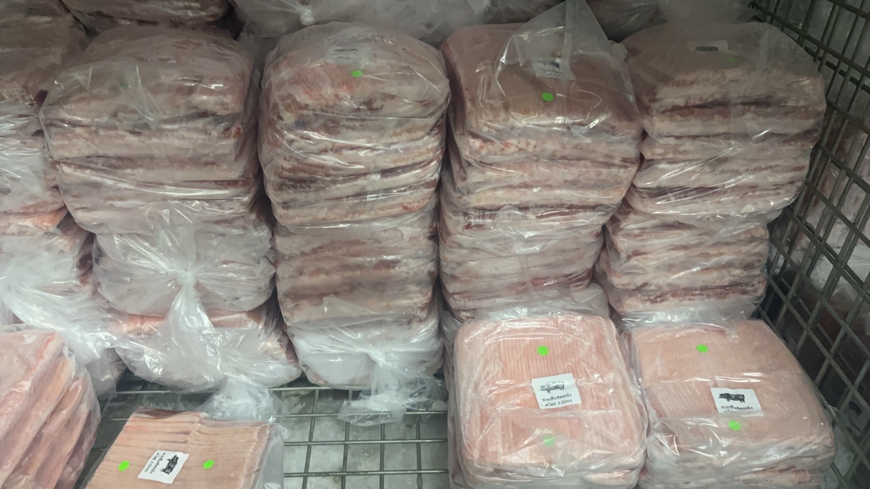 หมูแช่แข็งคุณภาพ พร้อมจำหน่าย